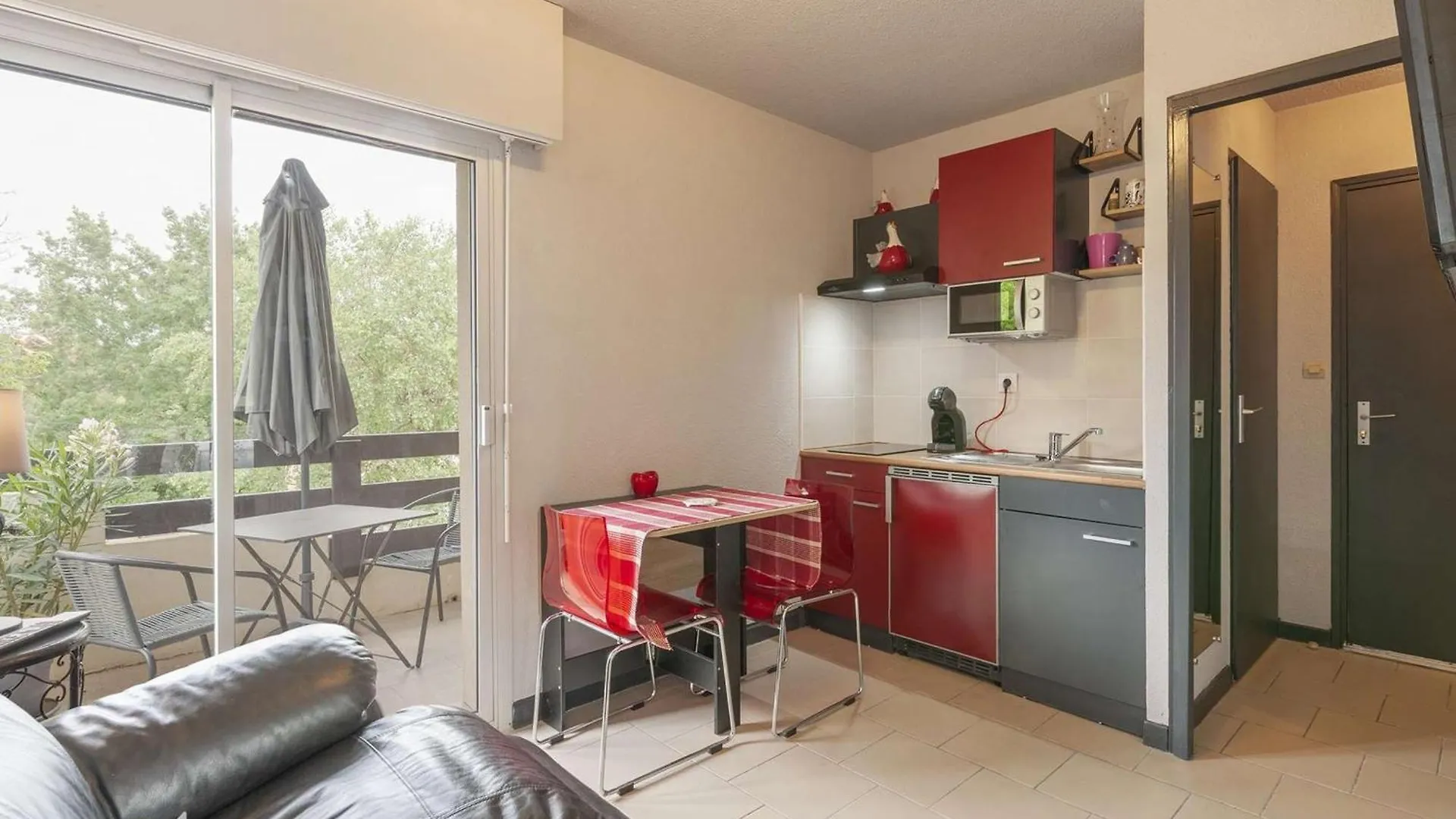 Appartement T1 Bis Lumineux Avec Terrasse Et Parking, Wi-Fi Gratuit - Fr-1-841-36 Barbotan-les-Thermes Frankrike